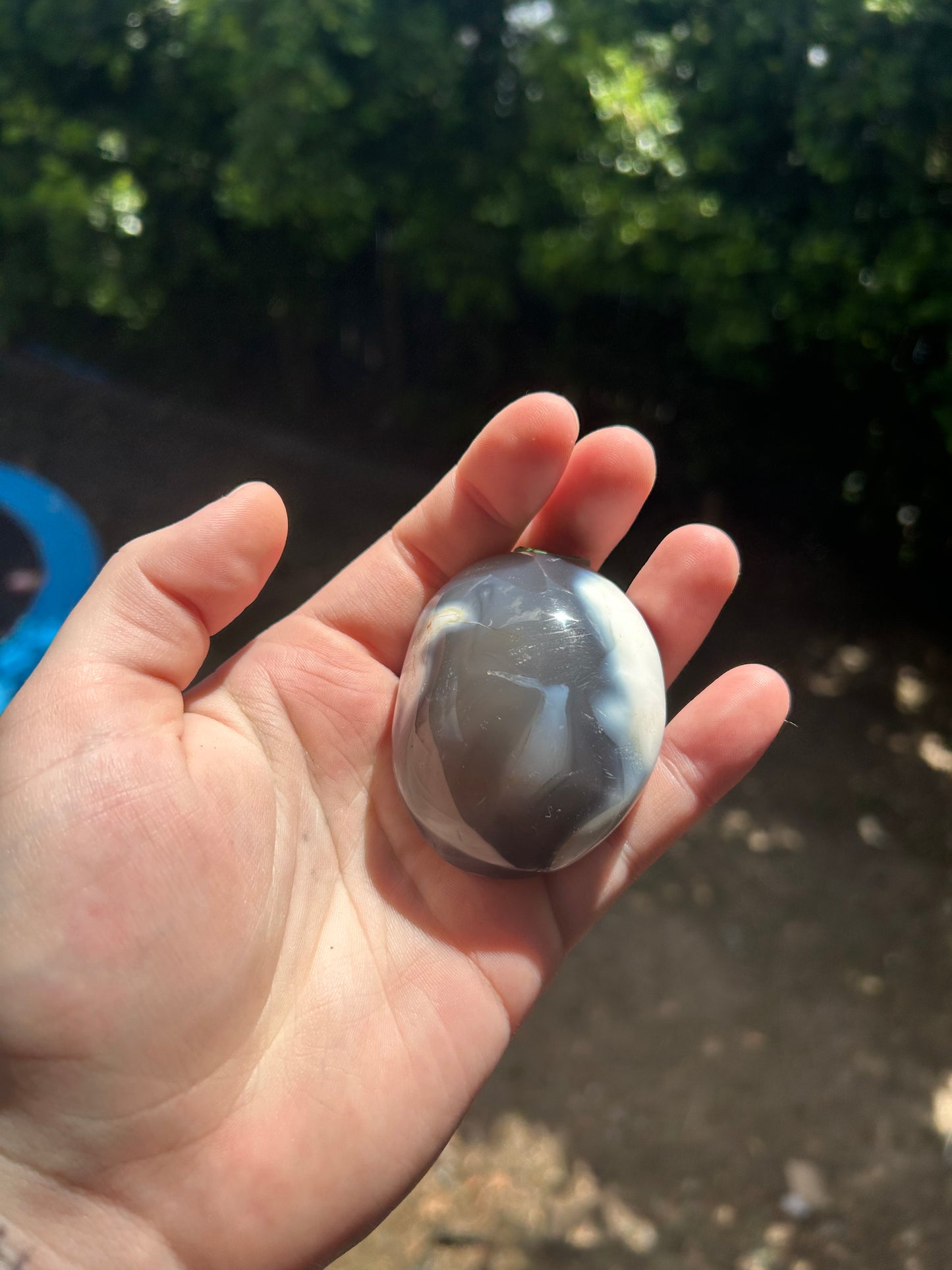 Orca agate palm stone b*