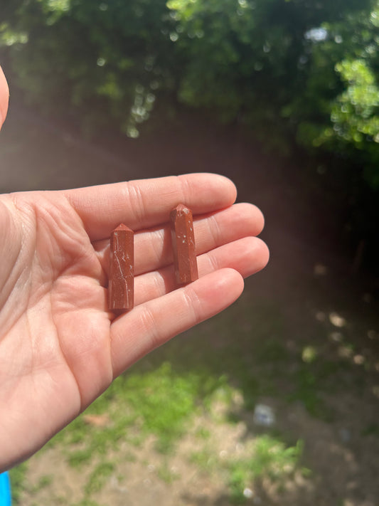 Mini red jasper tower